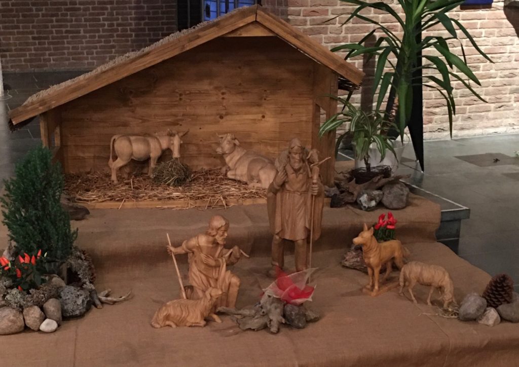 Krippe von St. Vicelin im Advent 2020